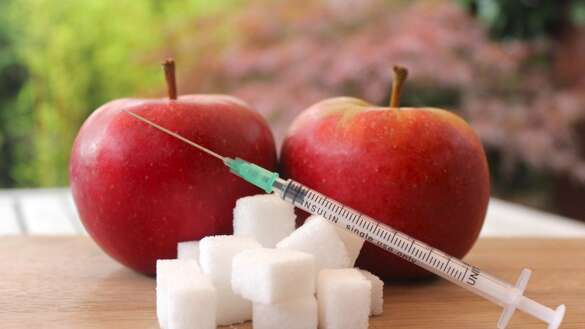 Insulin apple-8272221 1280 Pixabay